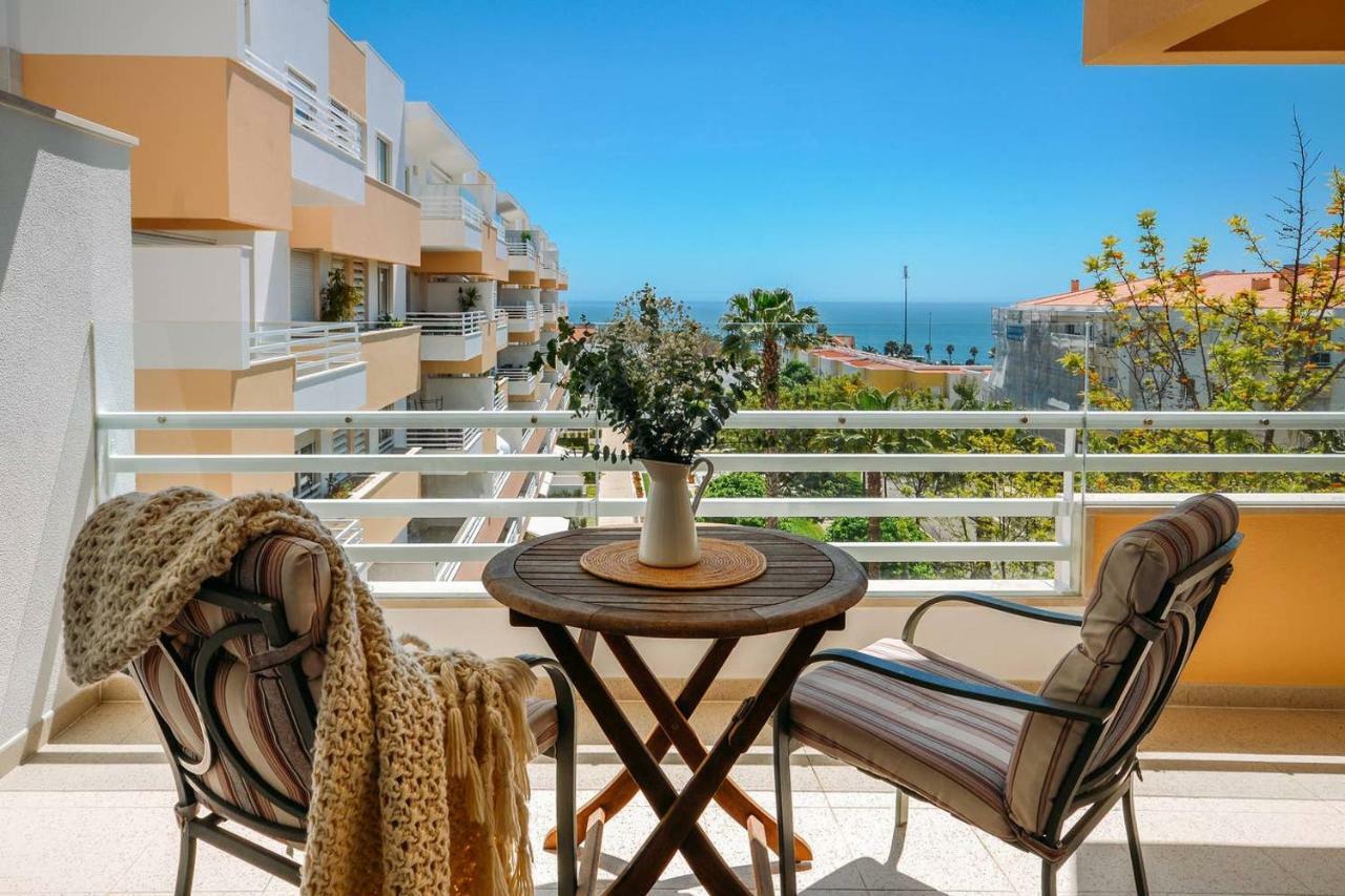 Fantastic Seaside Family Apartment With Pool Parede Εξωτερικό φωτογραφία