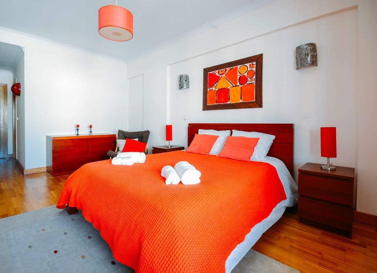 Fantastic Seaside Family Apartment With Pool Parede Εξωτερικό φωτογραφία